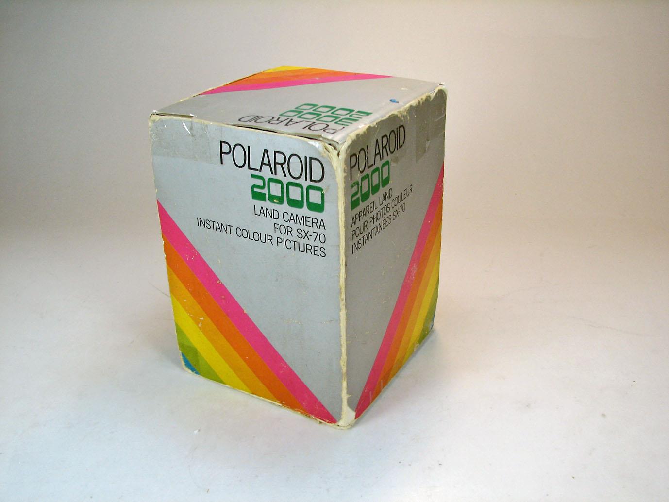 دوربین کلکسیونی پلاروید Polaroid 2000 همراه با کارتن فابریک