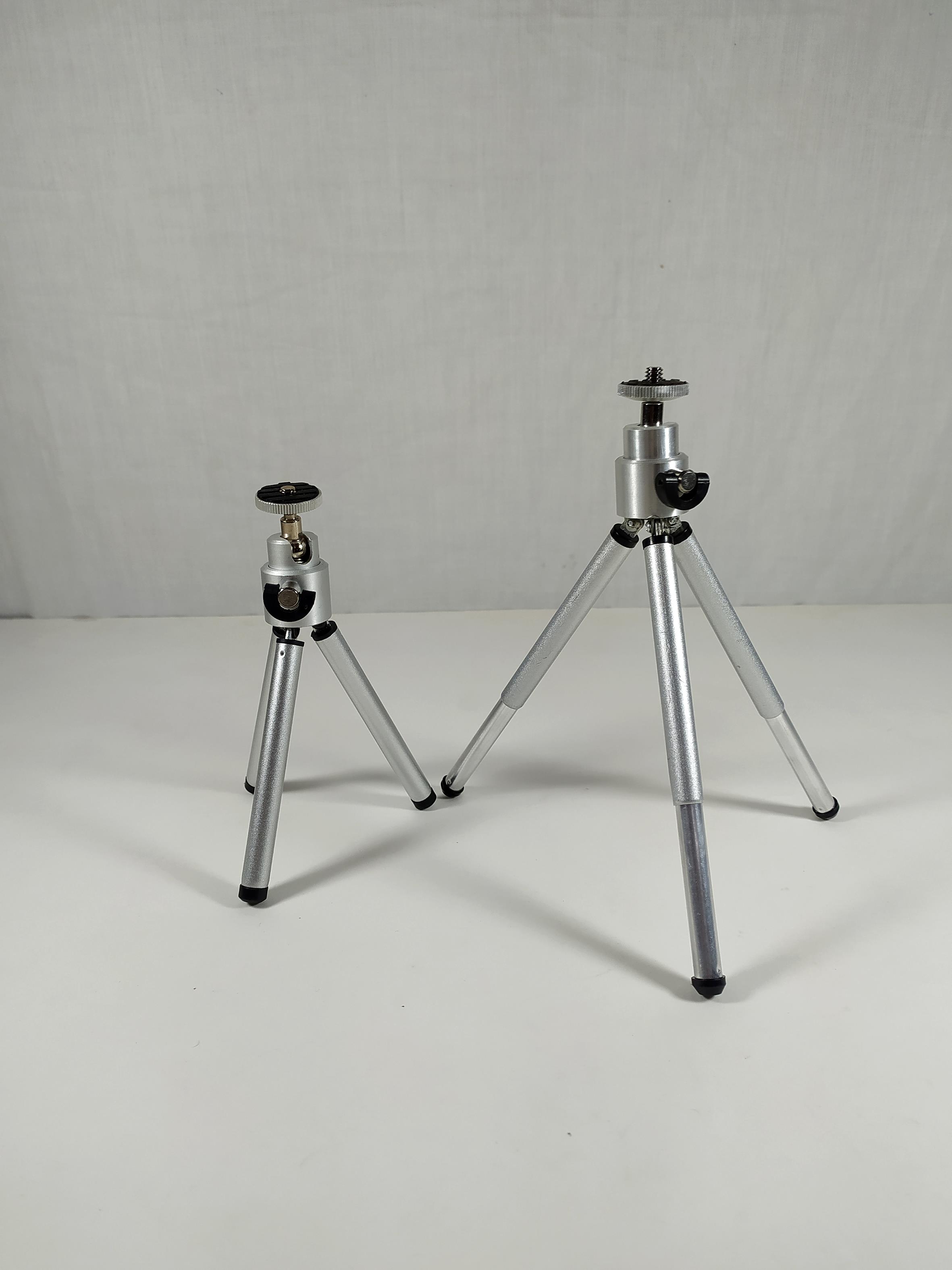 سه پایه تلسکوپی مخصوص دکور و دوربینهای کوچک