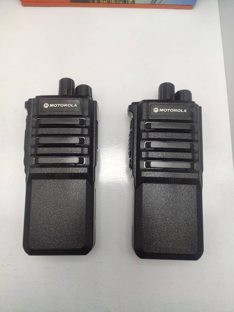 بیسیم دستی ۱۰ وات موتورولا مدل DP-3400
