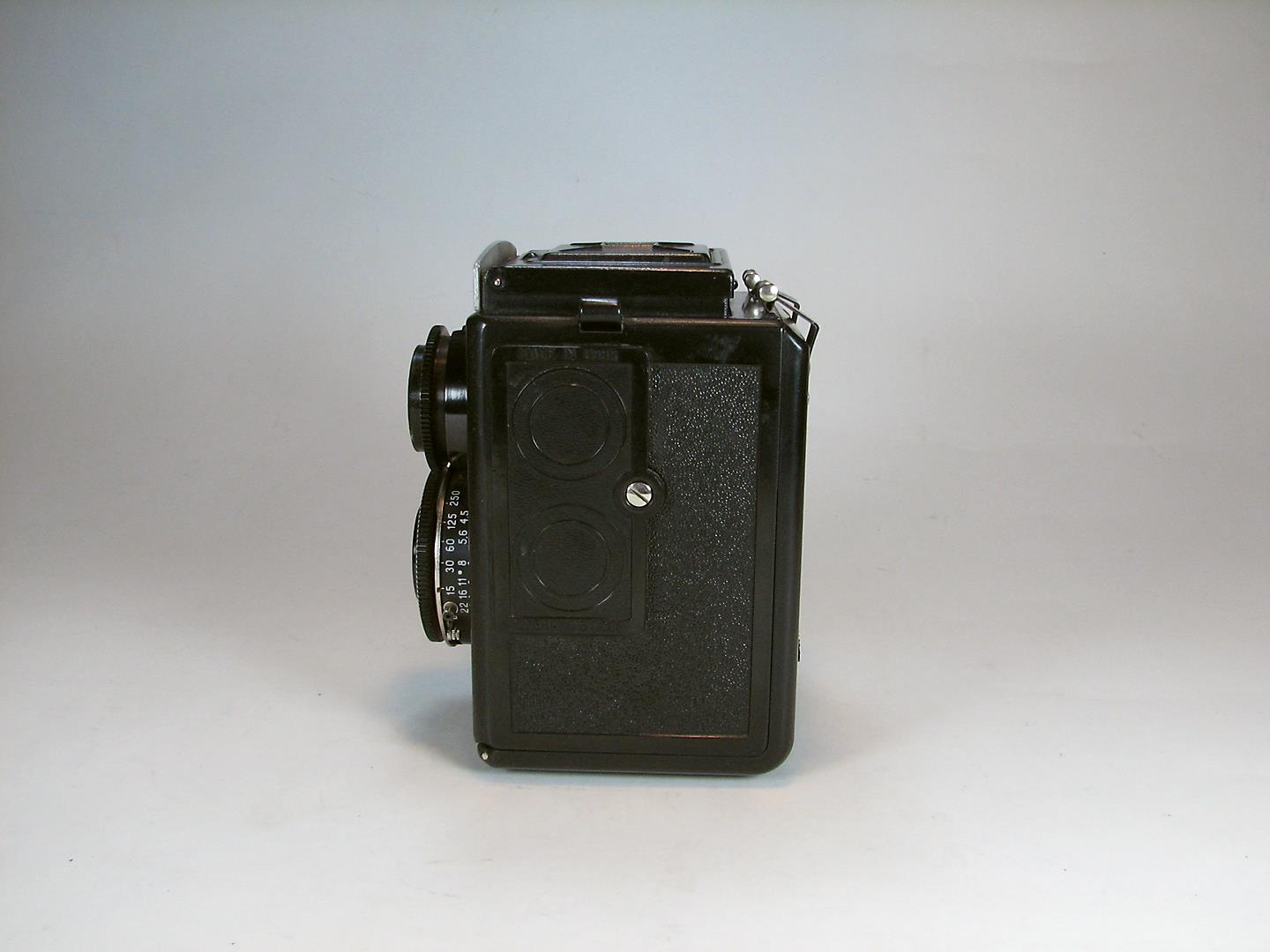 دوربین کلکسیونی لوبیتل LUBITEL 2