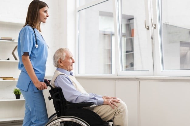 ضرورت استخدام پرستار سالمند تمام وقت در منزل