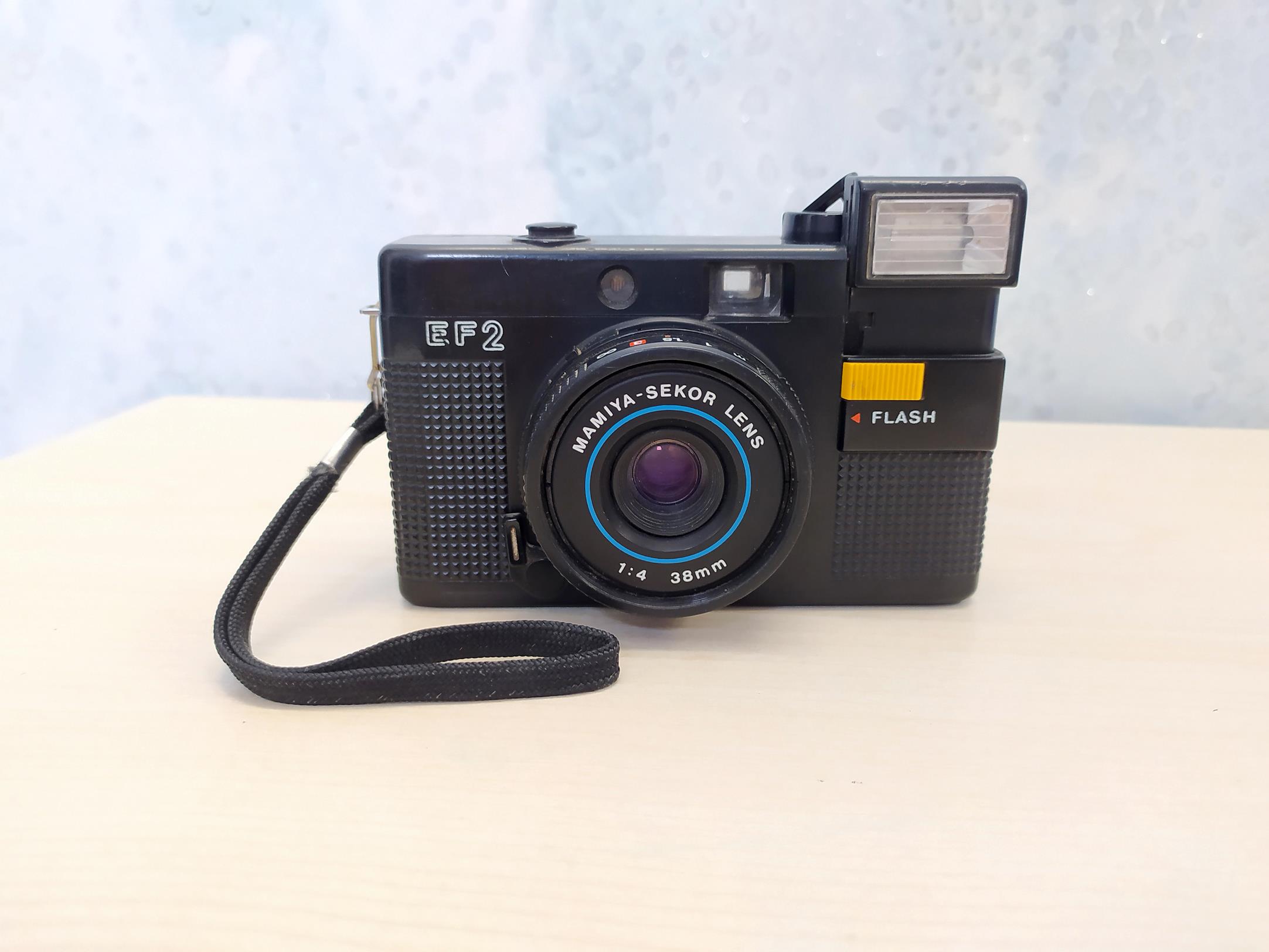 دوربین کلکسیونی مارک Mamiya EF2