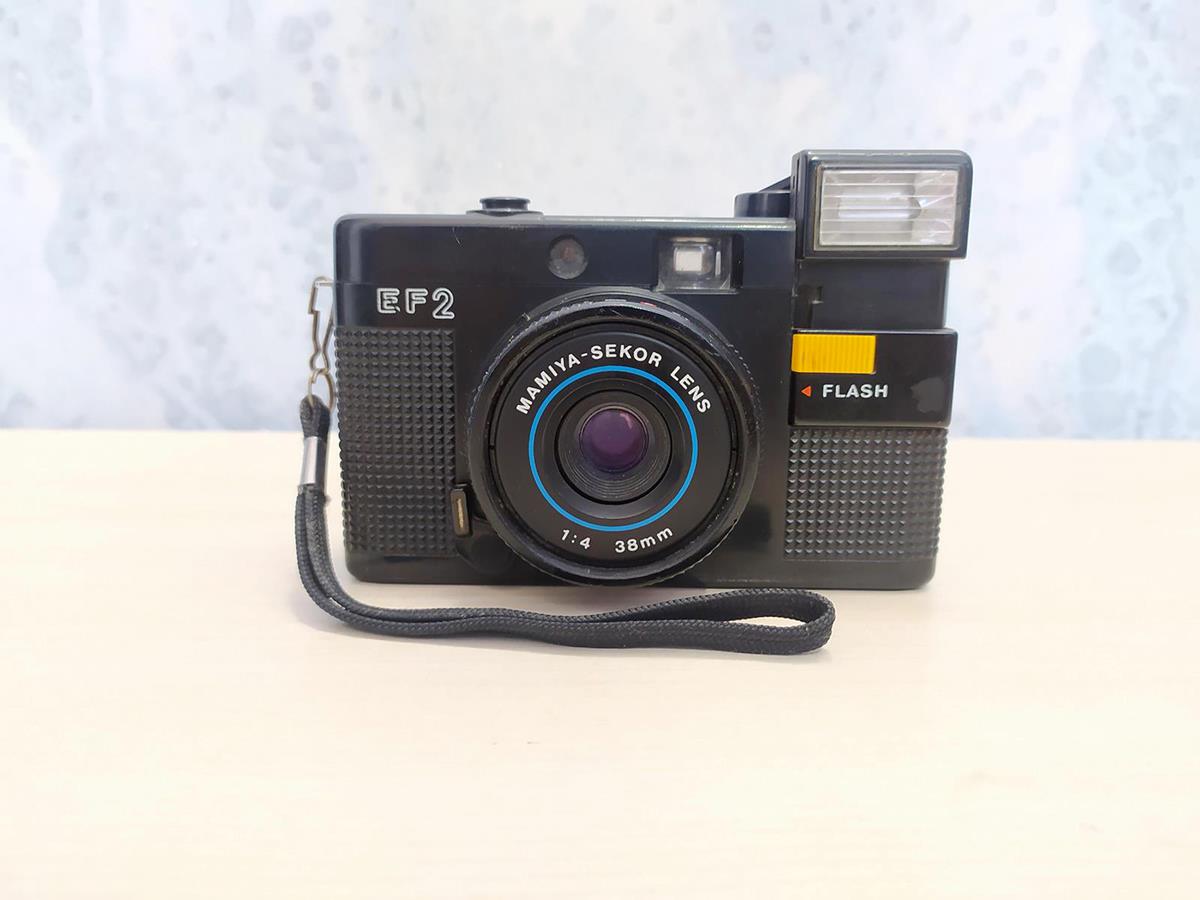 دوربین کلکسیونی مارک Mamiya EF2