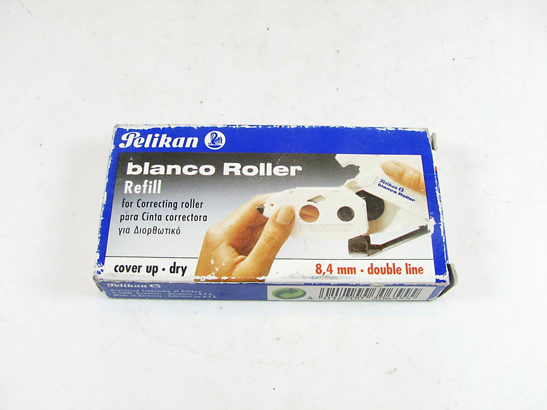 تصحیح متن Pelikan Blanco Roller آلمان