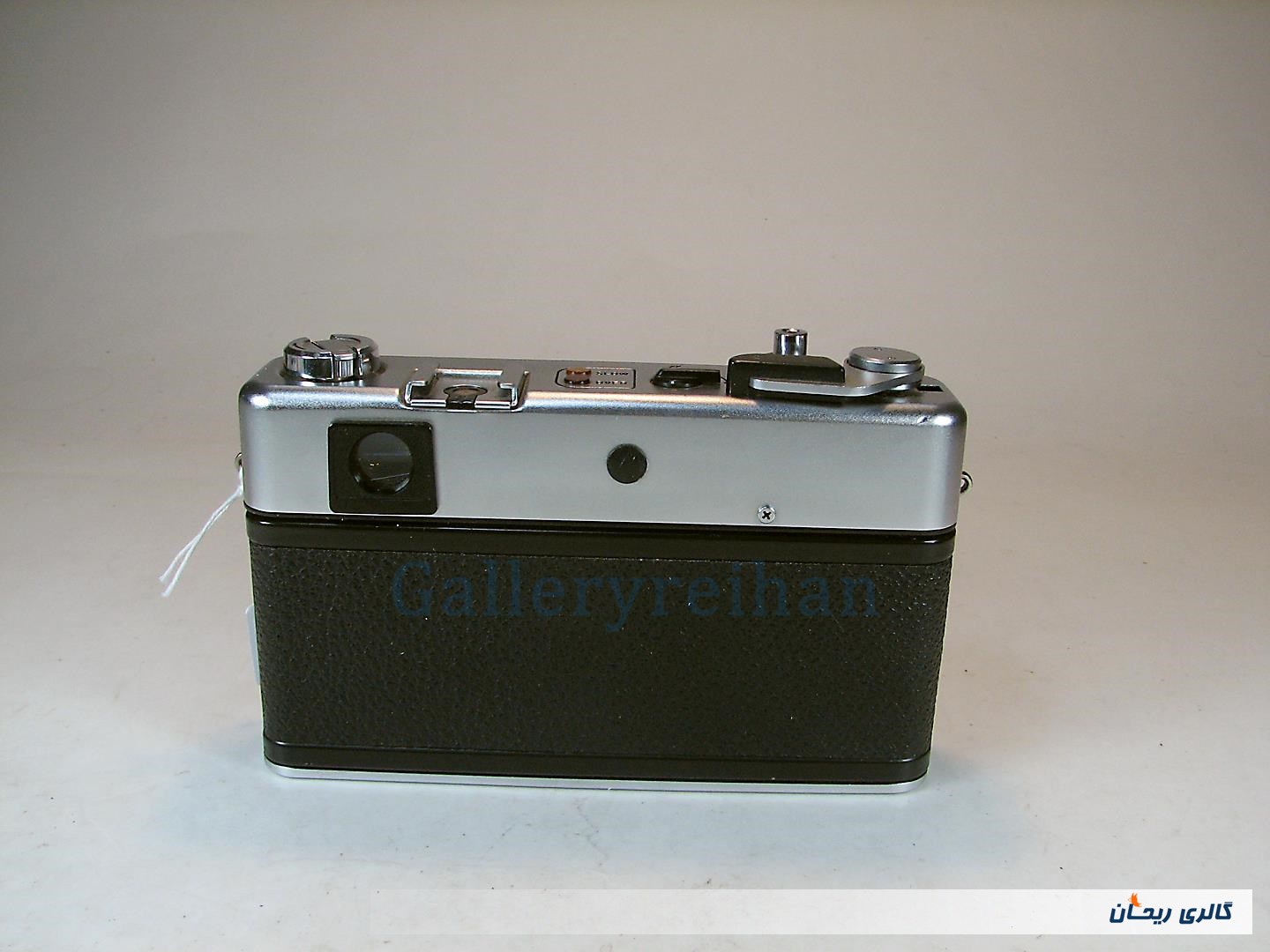 دوربین کلکسیونی YASHICA MG-1 رنگ نقره ای