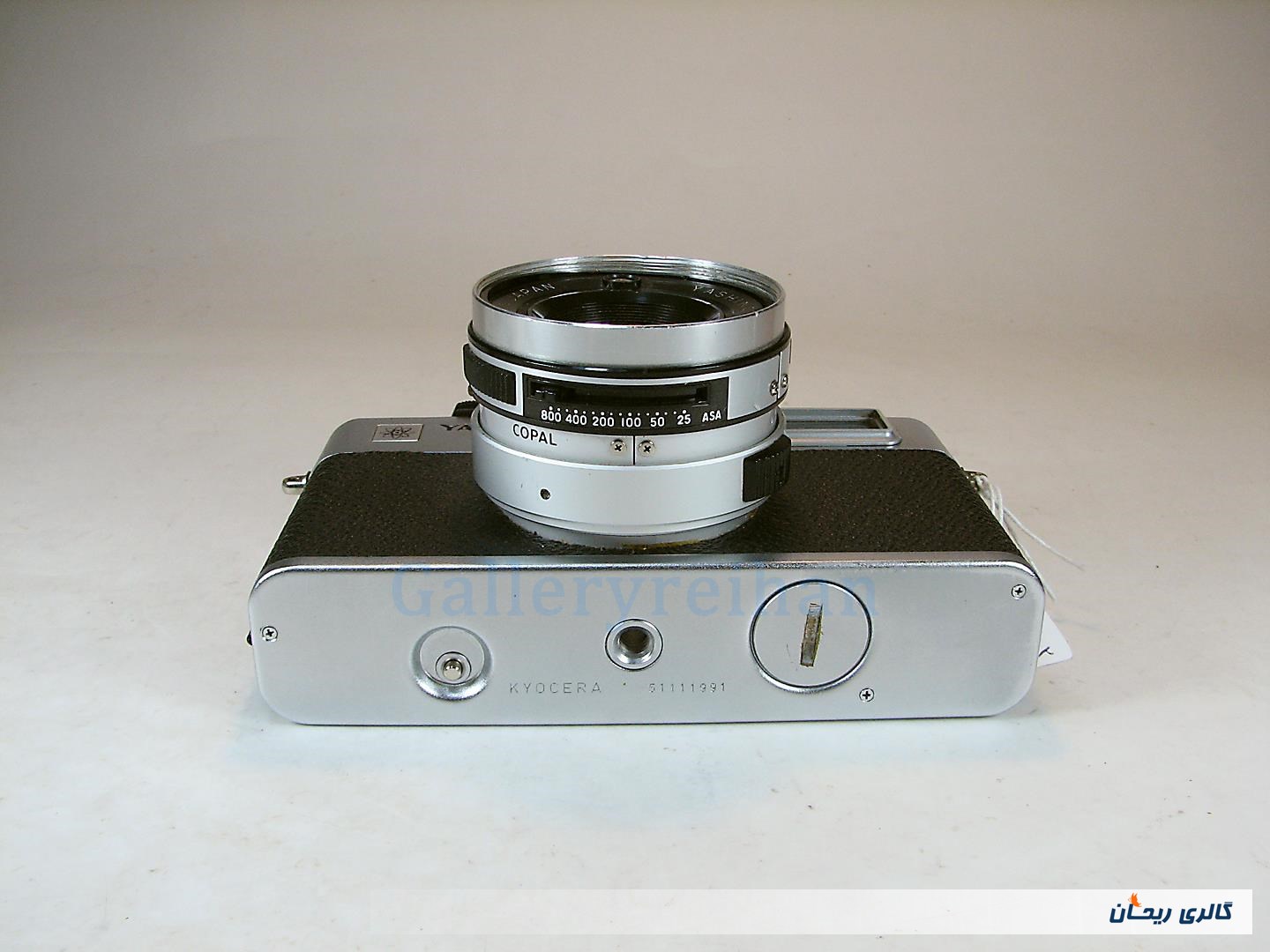 دوربین کلکسیونی YASHICA MG-1 رنگ نقره ای